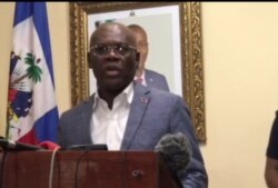 Haiti’s Prime Minister Jouthe Joseph announces tighter travel restriction will go into effect Monday March 16 at midnight. (Renan Toussaint / VOA Creole)