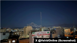 تصاویر منتسب به انفجارها در ایلام و ادعای حمله دوباره به اداره اطلاعات استان، بامداد سه‌شنبه - منبع وحیدآنلاین