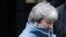 Britanska premijerka Tereza Mej napušta rezidenciju u Dauning stritu 21. januara 2019. 