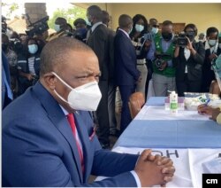 Vice President and health minister Constantino Chiwenga, seen in this Feb. 2021 file photo, says complacency had resulted in a recent spike in cases of the coronavirus responsible for the COVID-19 disease. (Columbus Mavhunga/VOA)