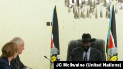 U.S. Ambassador to the United Nations Samantha Power (L), Security Council President Mark Lyall Grant (C) meet in Juba with South Sudan President Salva Kiir during a two-day visit to South Sudan in August 2014.