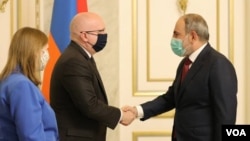 Reeker and Pashinyan