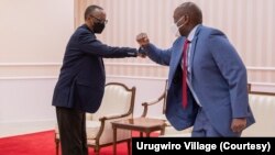 Perezida Paul Kagame w'u Rwanda aramukanya na n'umuhungu wa Museveni Jenerali Muhoozi Kainerugaba 