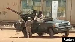 حضور ارتش در خیابان‌های خارطوم، سودان - ۱۵ آوریل ۲۰۲۳ (۲۶ فروردین ۱۴۰۲)