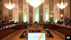 Afghan and foreign delegations participate in the 6th Regional Economic Cooperation Conference of Afghanistan (RECCA) at the foreign affairs ministry in Kabul, Afghanistan, Sept. 3, 2015. 