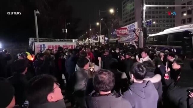 Protestas en Corea del Sur exigen el fin de la ley marcial declarada por el presidente 