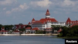 Le parc d’attraction de Walt Disney World Resort à Orlando où un garçon de 2 ans a été happé par un alligator en Floride, Etats-Unis, 15 juin 2016. REUTERS / Adrees Latif - RTX2GF6M