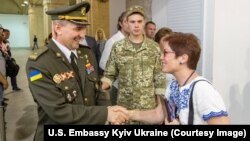Посольство США в Україні привітало ветеранів з Днем захисника України