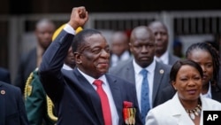 津巴布韦新总统埃默森·姆南加古瓦宣誓就职 (2017年11月24日)