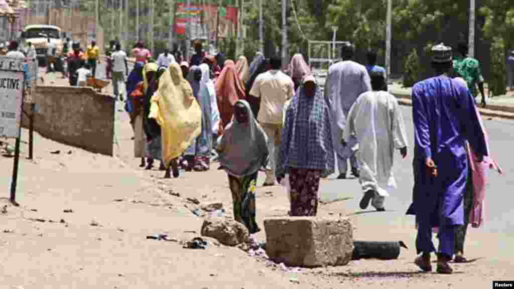 &#39;Yan gudun hijira kusa da Maiduguri.