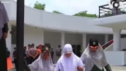 Ինդոնեզիայում մի կնոջ մտրակել են հանրային վայրում համակրանք ցուցադրելու համար