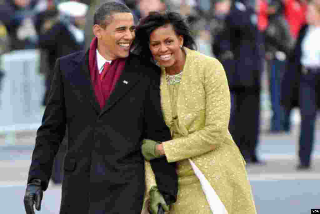 Prezident Obama və Mişel Obama 2009-cu ildə inaqurasiya paradı zamanı