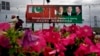Chủ tịch Trung Quốc Tập Cận Bình được chào đón bằng những bức hình khổng lồ của ông dán ở khắp thủ đô Pakistan.