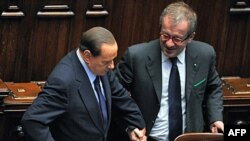 Silvio Berluskoniyə qarşı vergi saxtakarlığı ittihamları rədd edilib