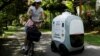 Robot Pengantar Belanja Siap Layani Konsumen di Singapura