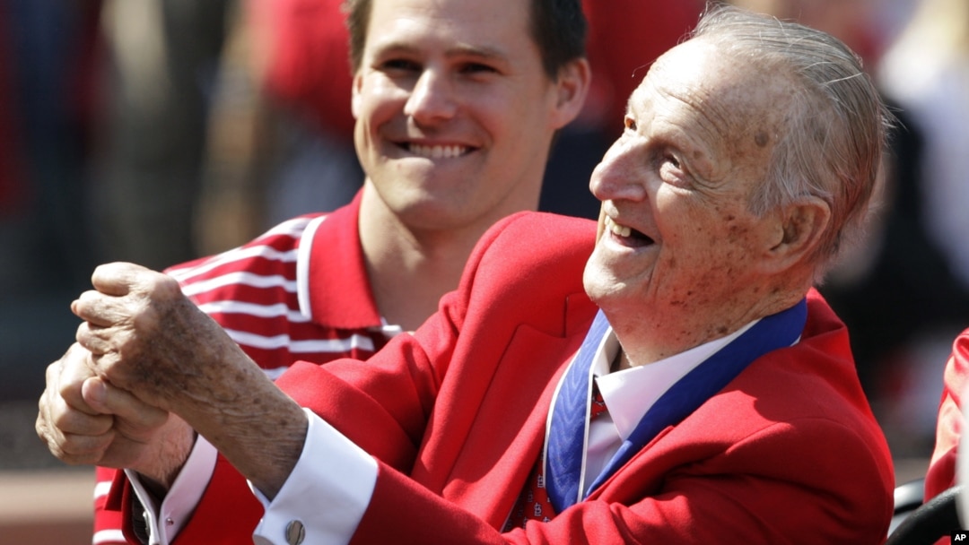 Stan 'the Man' Musial, all-time baseball great, dies at 92