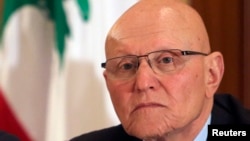 Tammam Salam attends a meeting for pro-Western March 14 political coalition in Beirut, Apr. 4, 2013. 