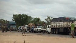 Automobilistas queixam-se de extorsão por militares no centro de Moçambique