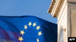Parlamenti spanjoll miraton paketën e ndihmës ekonomike