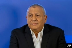 FILE - Former IDF chief Gadi Eisenkot announces his election bid in Ramat Gan, Israel, August 14, 2022.