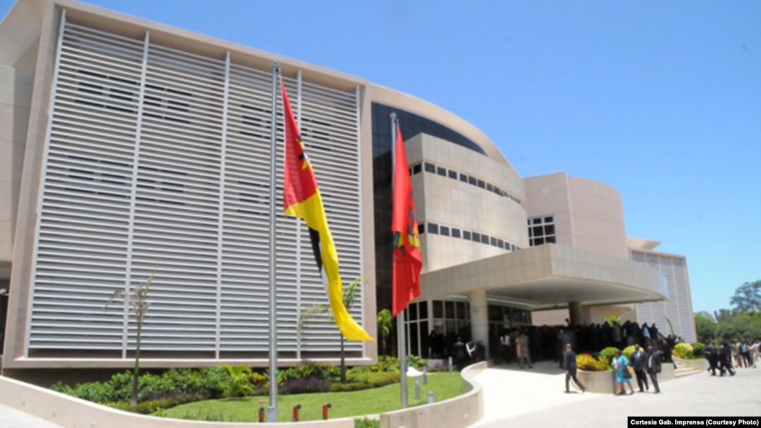 Edifício da Presidência de Moçambique inaugurado a 24 Janeiro 2014 
