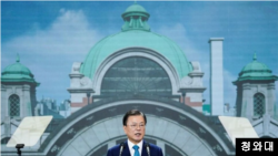 문재인 한국 대통령이 15일 서울에서 열린 제76주년 광복절 경축식에서 연설했다. 사진 = 청와대.