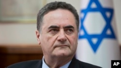 Israel Katz, Menteri Luar Negeri Israel pada Rabu (10/4) mengancam akan menyerang Iran secara langsung jika Republik Islam itu melancarkan serangan terhadap Israel. (Foto: AP)