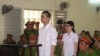 Sinh viên Nguyễn Phương Uyên được trả tự do sau phiên tòa phúc thẩm