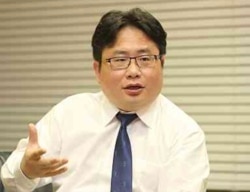 日本产经新闻台北支局长矢板明夫