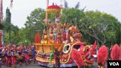 Parade seni pada acara "Pesta Kesenian Bali" tahun sebelumnya (foto: dok).