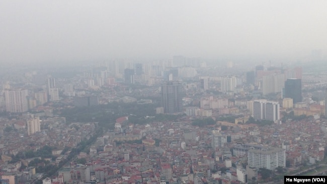 Bầu trời Hà Nội một ngày ô nhiễm.