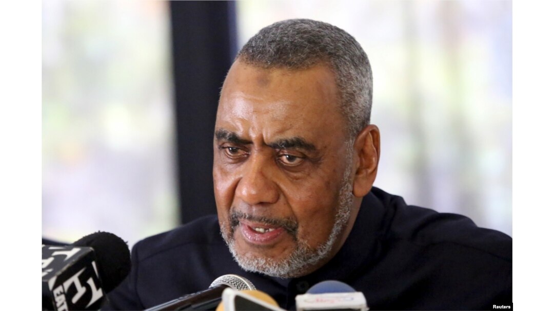 FILE - The opposition Civic United Front (CUF), Zanzibar's Second Vice-President Seif Sharif Hamad speaks during a news conference in Dar es Salaam in Tanzania, January 11, 2016.