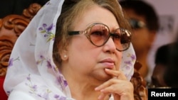 FILE - Bangladesh Nationalist Party (BNP) Chairperson Begum Khaleda Zia attends a rally in Dhaka.