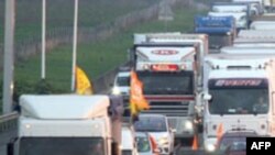 Yunanistan’da Otoyol Zammı Sürücüleri Kızdırdı
