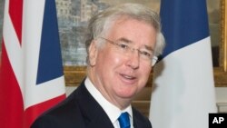 El ministro de Defensa británico, Michael Fallon, Gran Bretaña no dudaría en usar drones para interrumpir ataques terroristas.