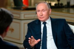 Presiden Rusia Vladimir Putin dalam interview dengan stasiun TV NBC, Senin (14/6).