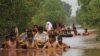 Pakistan'da Sel Felaketi: Ölü Sayısı 800