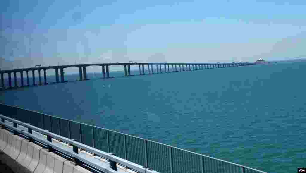 港珠澳大橋的景色。（美國之音湯惠芸拍攝）