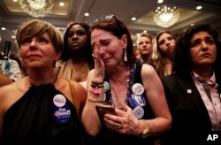 Supporters react as Democratic candidate for the 6th congressional district Jon Ossoff concedes to Republican Karen Handel at an election night gathering in Atlanta, Georgia, June 20, 2017.