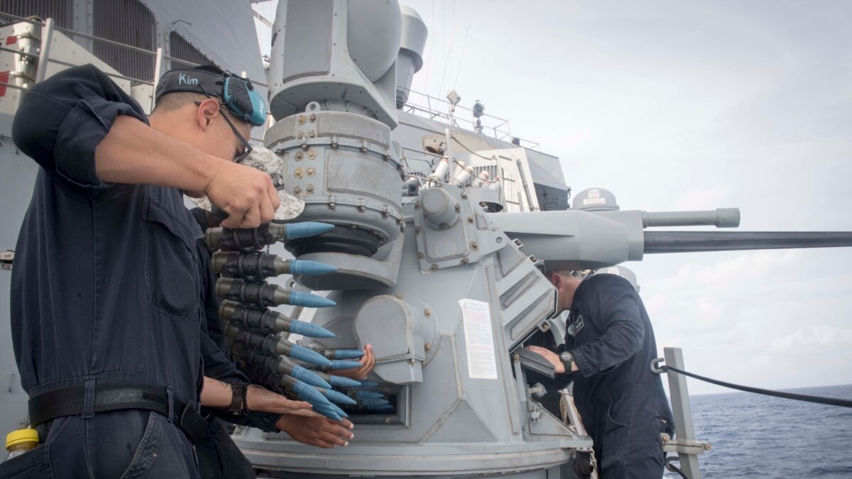 军事专家 中国南海军演是对美国的 试水 行动