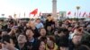 北京天安門廣場觀看升旗儀式的人群。（2018年10月1日）