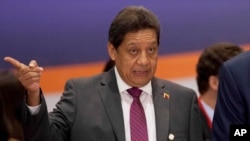 FILE - Venezuelan Oil Minister Asdrubal Chavez led the delegation that met Saudi Deputy Oil Minister Prince Abdulaziz bin Salman and other officials in Saudi Arabia on Tuesday.