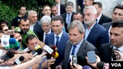 Новата средба закажана за 29-ти јуни: еврокомесарот Јоханес Хан со партиските водачи Никола Груевски, Зоран Заев, Али Ахмети и Мендух Тачи по средбата на 2-ри јуни