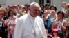 Papa inicia reforma del banco del Vaticano