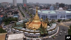 버마 양곤시 다운타운 정경.