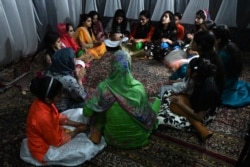 حالیہ کچھ عرصے کے دوران سکھ لڑکیوں کے قبولِ اسلام اور مسلم نوجوانوں سے شادیوں کے کئی واقعات سامنے آئے ہیں۔