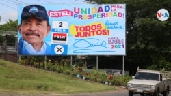 A diferencia de otros comicios, los carteles de Daniel Ortega en donde se invita a votar por él son menos. Foto Houston Castillo, VOA.