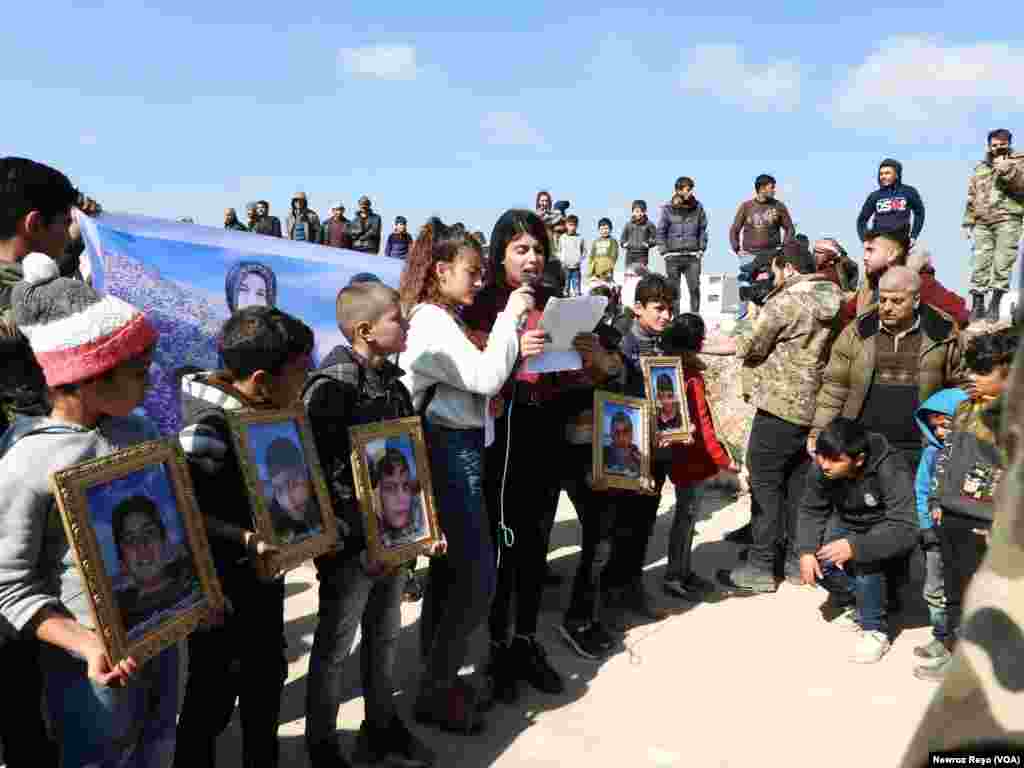 Xwepêşandan Zarokên Efrînê li Hember Navenda Rûsî