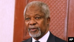 FILE - Former U.N. Secretary-General Kofi Annan gestures during a press conference in Nairobi, Kenya, October 11, 2012. 