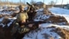Chiến cuộc tiếp tục ở Ukraine trong khi khẩu chiến leo thang